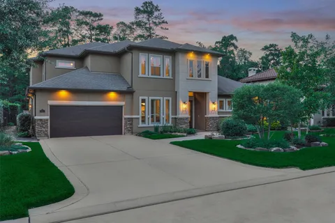 $1,740,000 | 35 Pondera Point Drive, The Woodlands, TX 77375