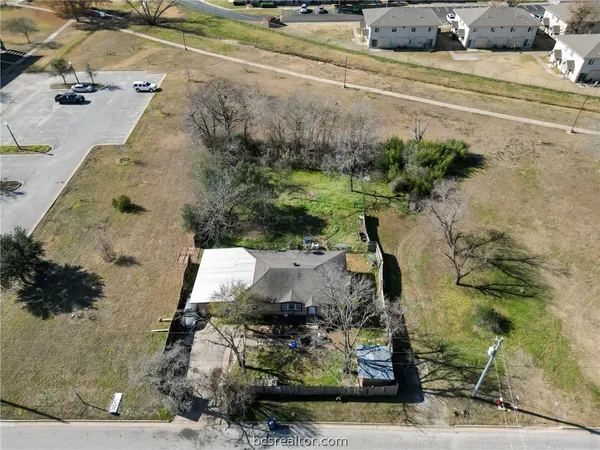 $700,000 | 904 Eleanor Street, College Station, TX 77840