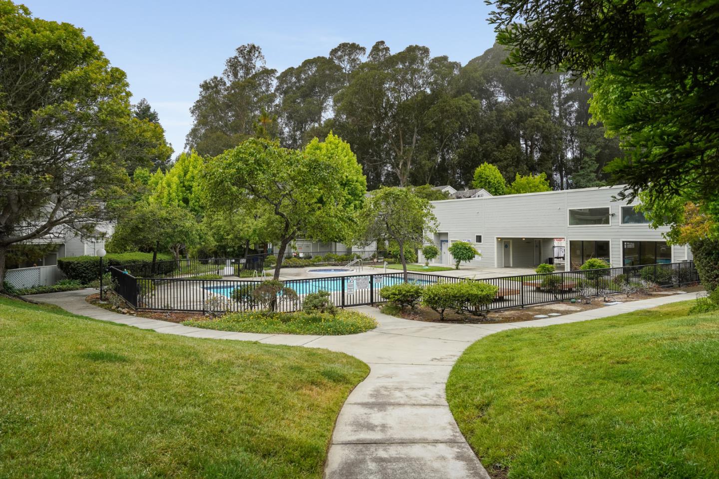 2601 Willowbrook Lane, Unit 9 Aptos, CA 95003 - Photo 28 of 29 a view of a house with swimming pool and sitting area