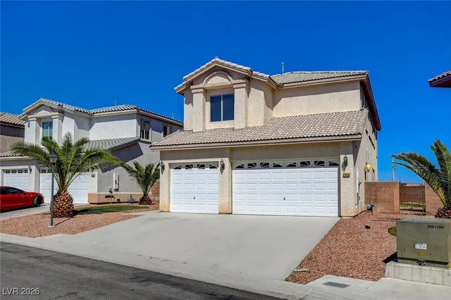 $2,999 | 2554 Regency Cove Court, Las Vegas, NV 89121