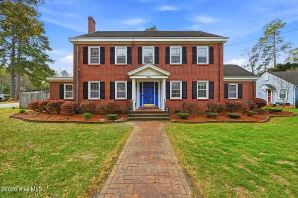 $435,000 | 204 East College Street, Whiteville, NC 28472