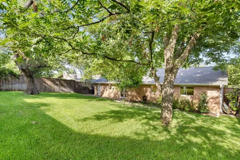$649,000 | 7906 Northforest Drive, Austin, TX 78759