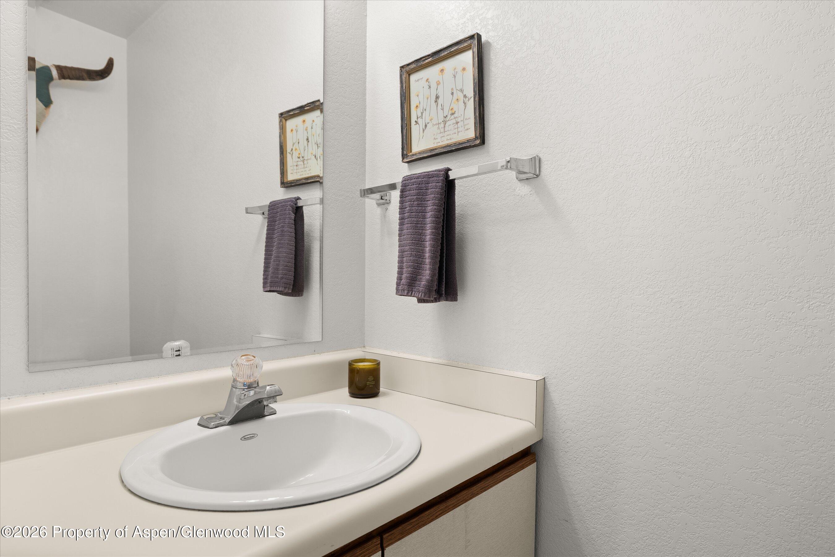 405 Park Avenue, Unit F2 Basalt, CO 81621 - Photo 7 of 13 Powder Bathroom