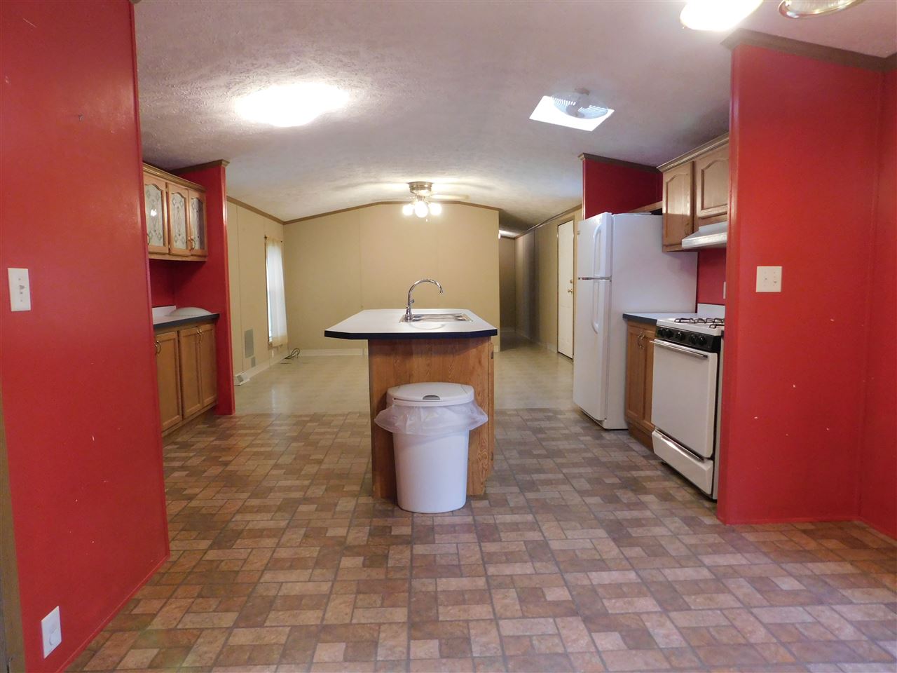 20 Old Henniker Road, Unit 30 Hillsborough, NH 03244 - Photo 19 of 39