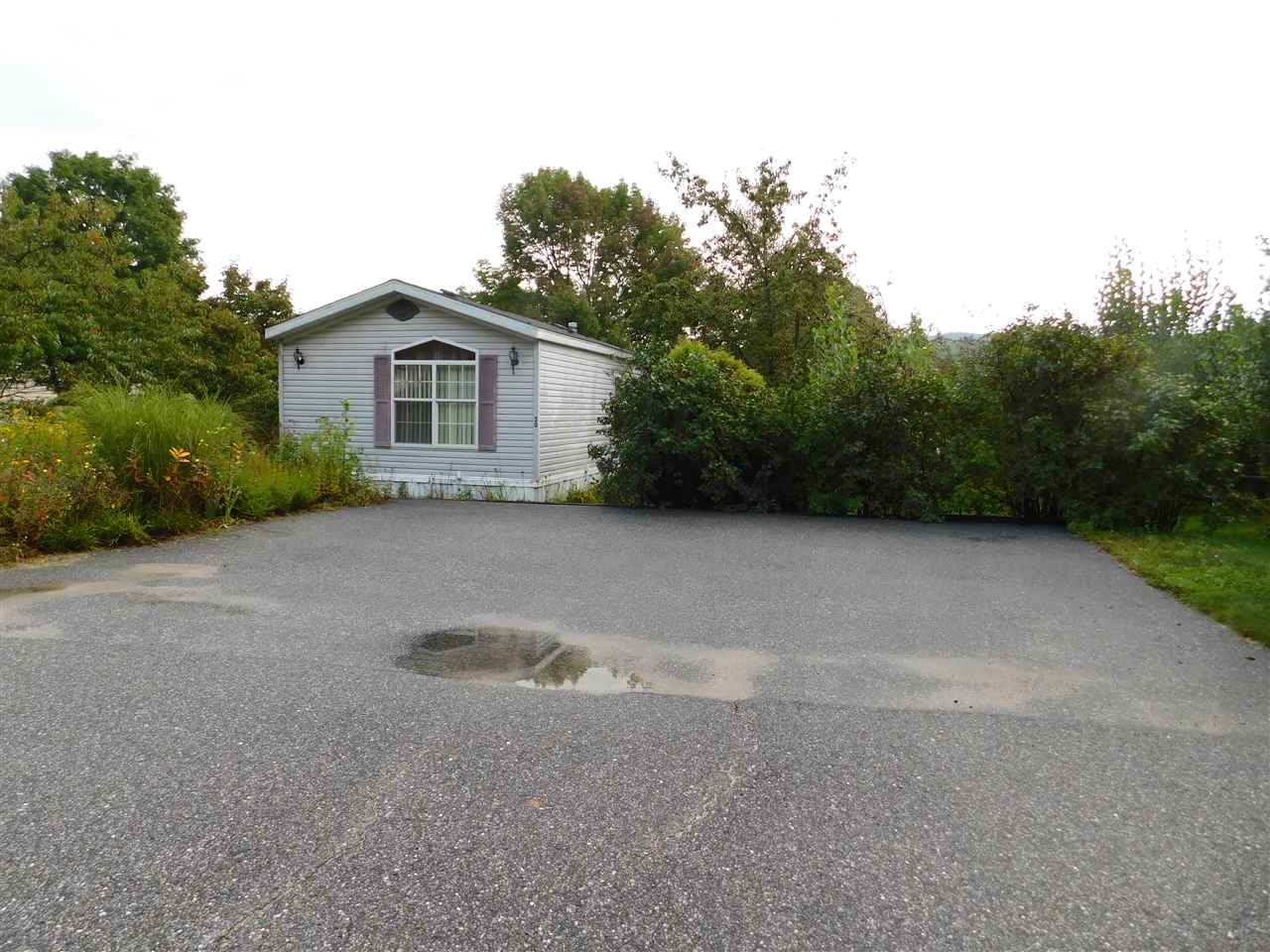 20 Old Henniker Road, Unit 30 Hillsborough, NH 03244 - Photo 3 of 39
