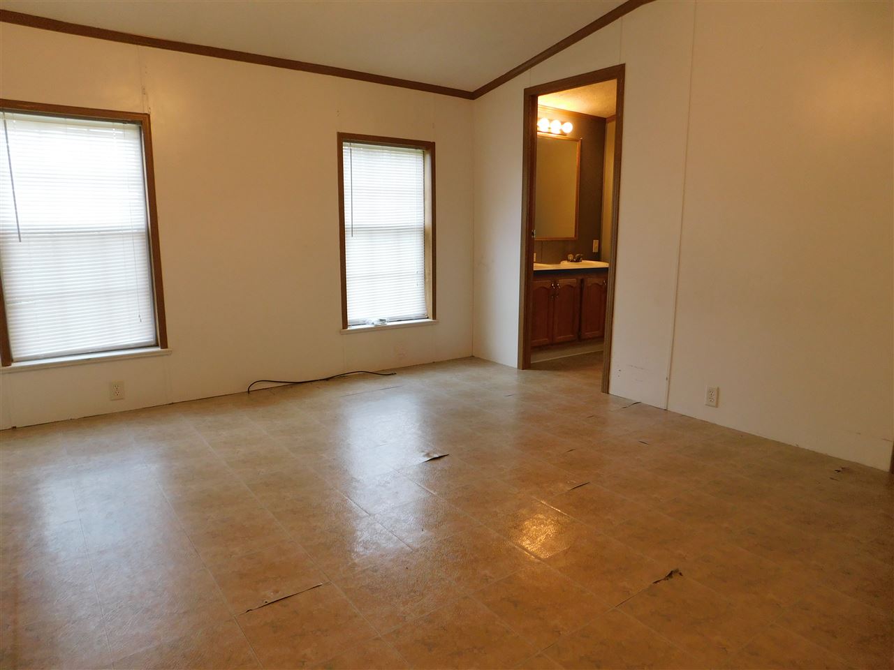 20 Old Henniker Road, Unit 30 Hillsborough, NH 03244 - Photo 26 of 39