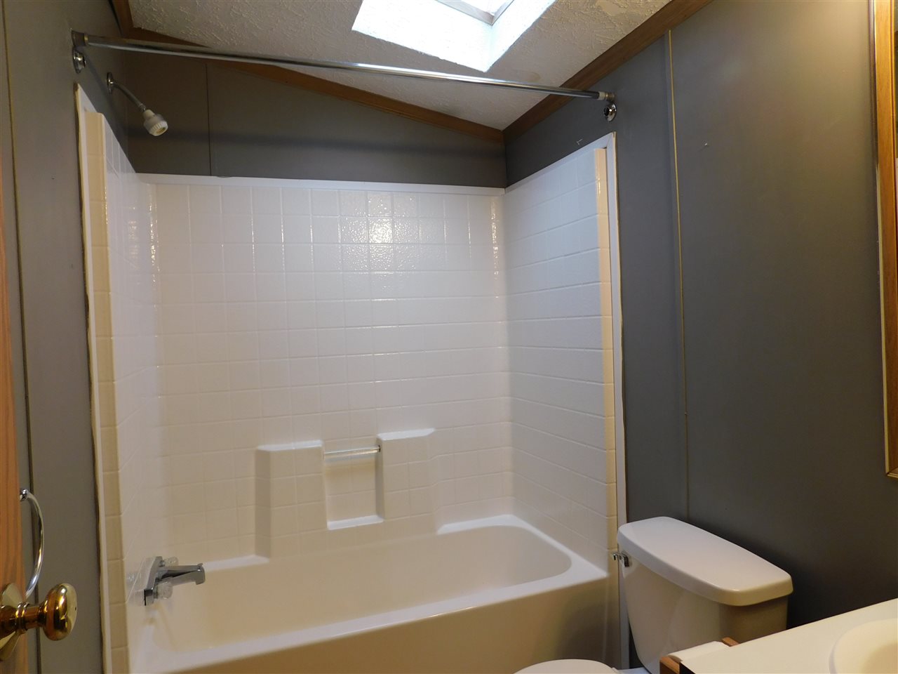 20 Old Henniker Road, Unit 30 Hillsborough, NH 03244 - Photo 38 of 39