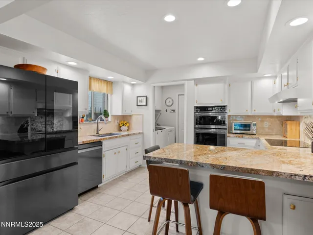 $725,000 | 4833 Lakeridge Terrace East, Reno, NV 89509