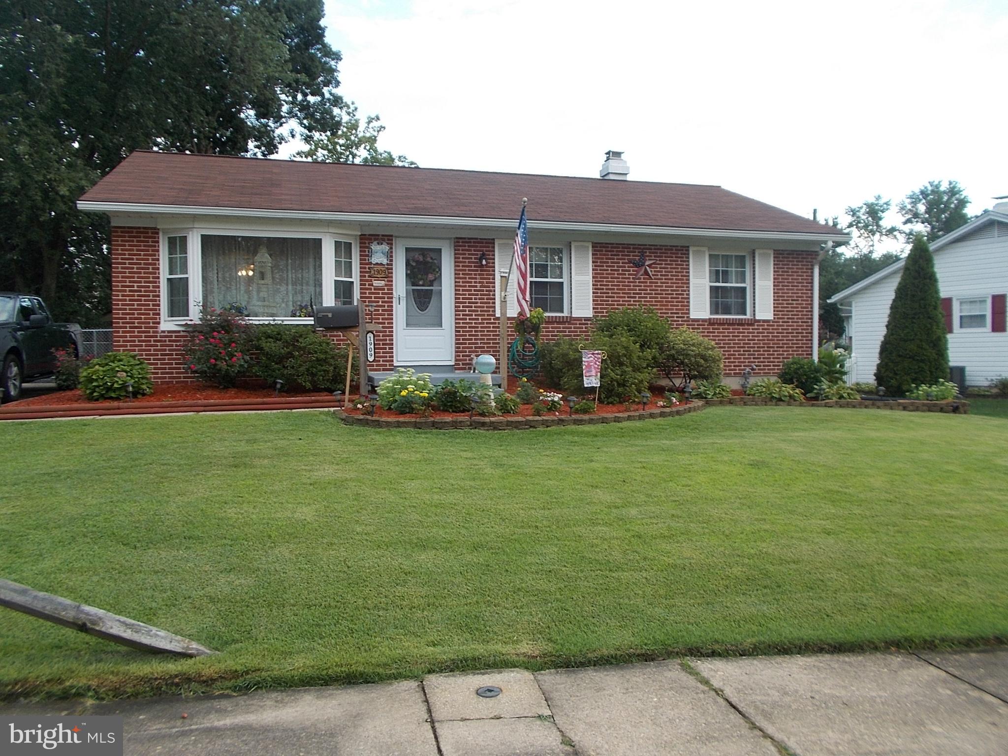 1909 Harewood Road Edgewood, MD 21040 - Photo 3 of 37