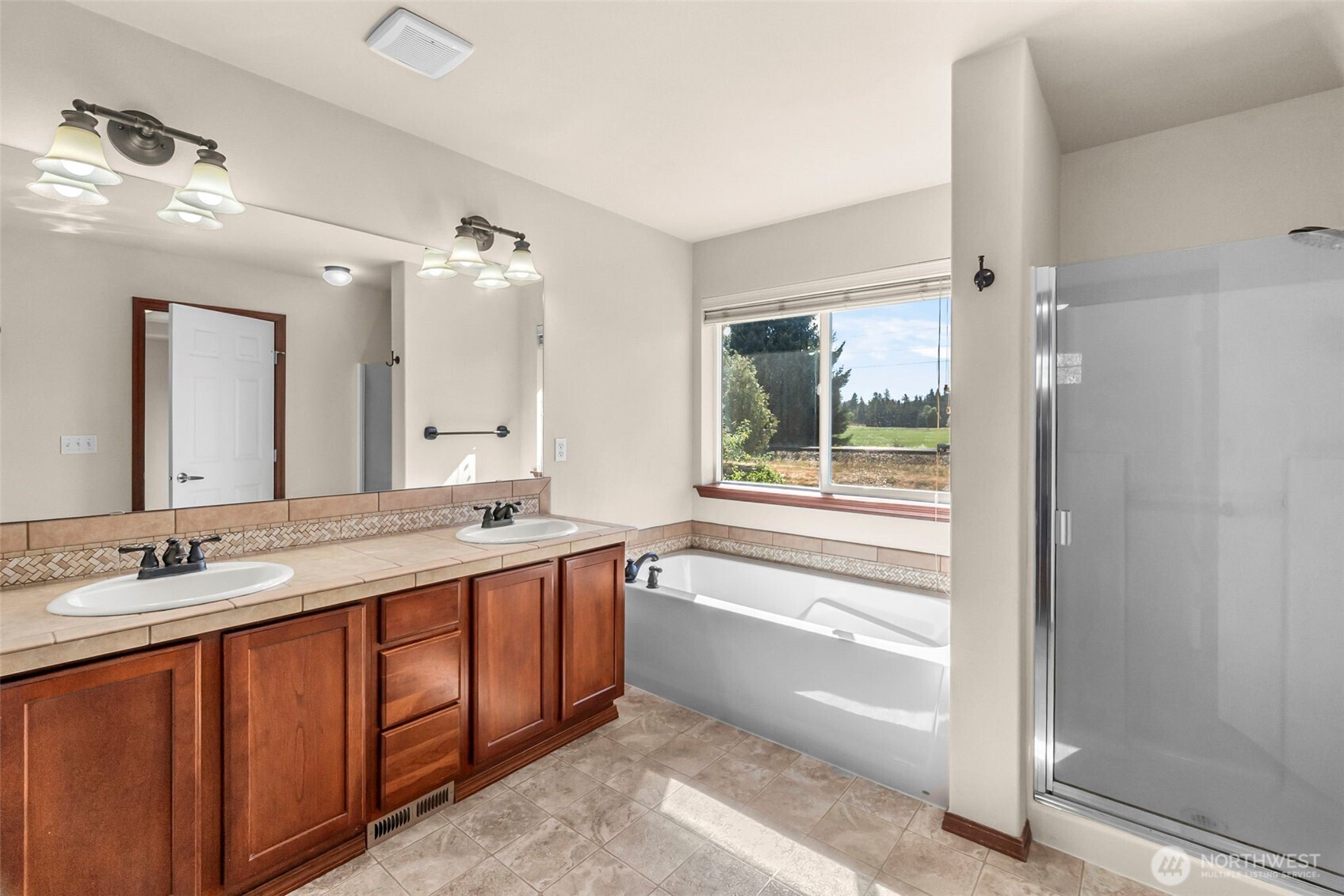 7337 Radius Loop Southeast Lacey, WA 98513 - Photo 17 of 27 Gallery Image 17