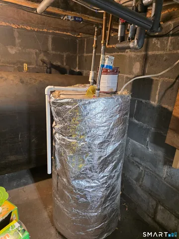 $199,925 | 32 Jondot Drive, Enfield, CT 06082