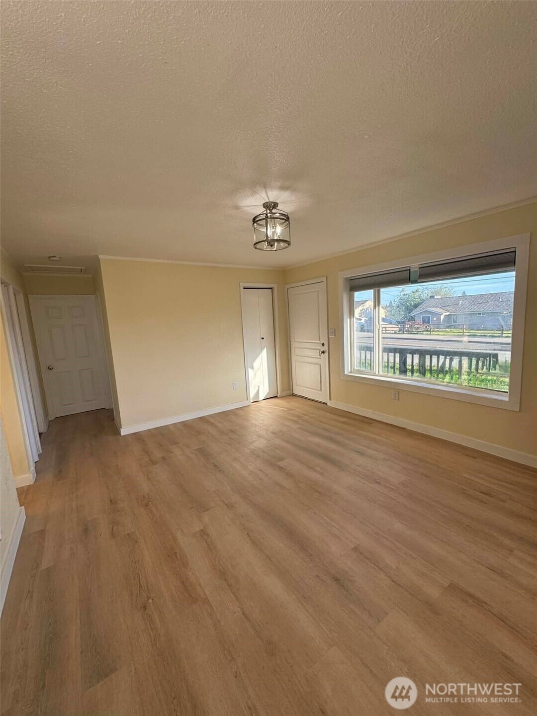 150 Lebo Boulevard Bremerton, WA 98310 - Photo 12 of 36