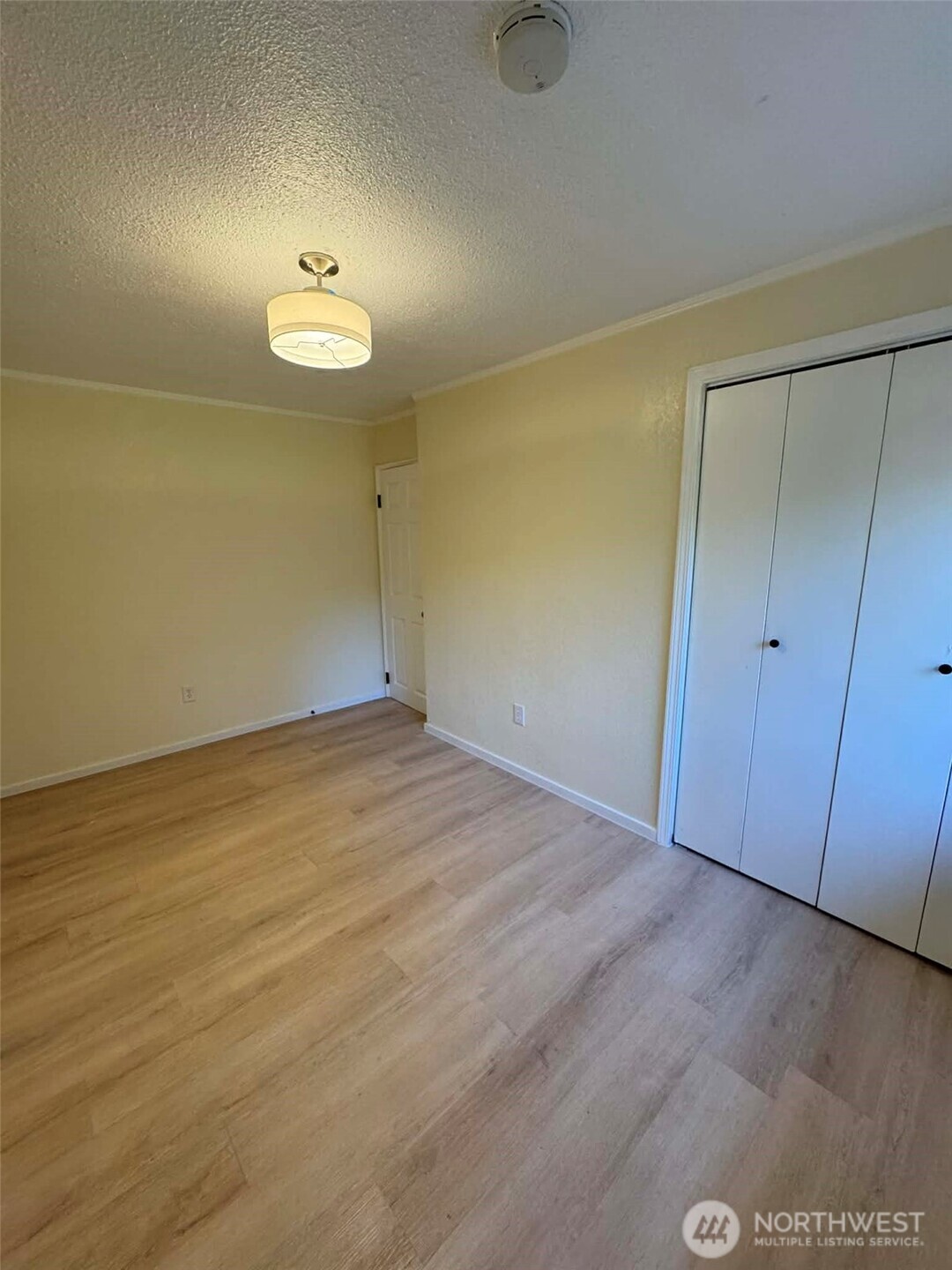 150 Lebo Boulevard Bremerton, WA 98310 - Photo 13 of 36