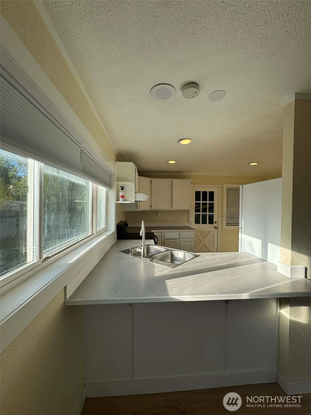 150 Lebo Boulevard Bremerton, WA 98310 - Photo 19 of 36