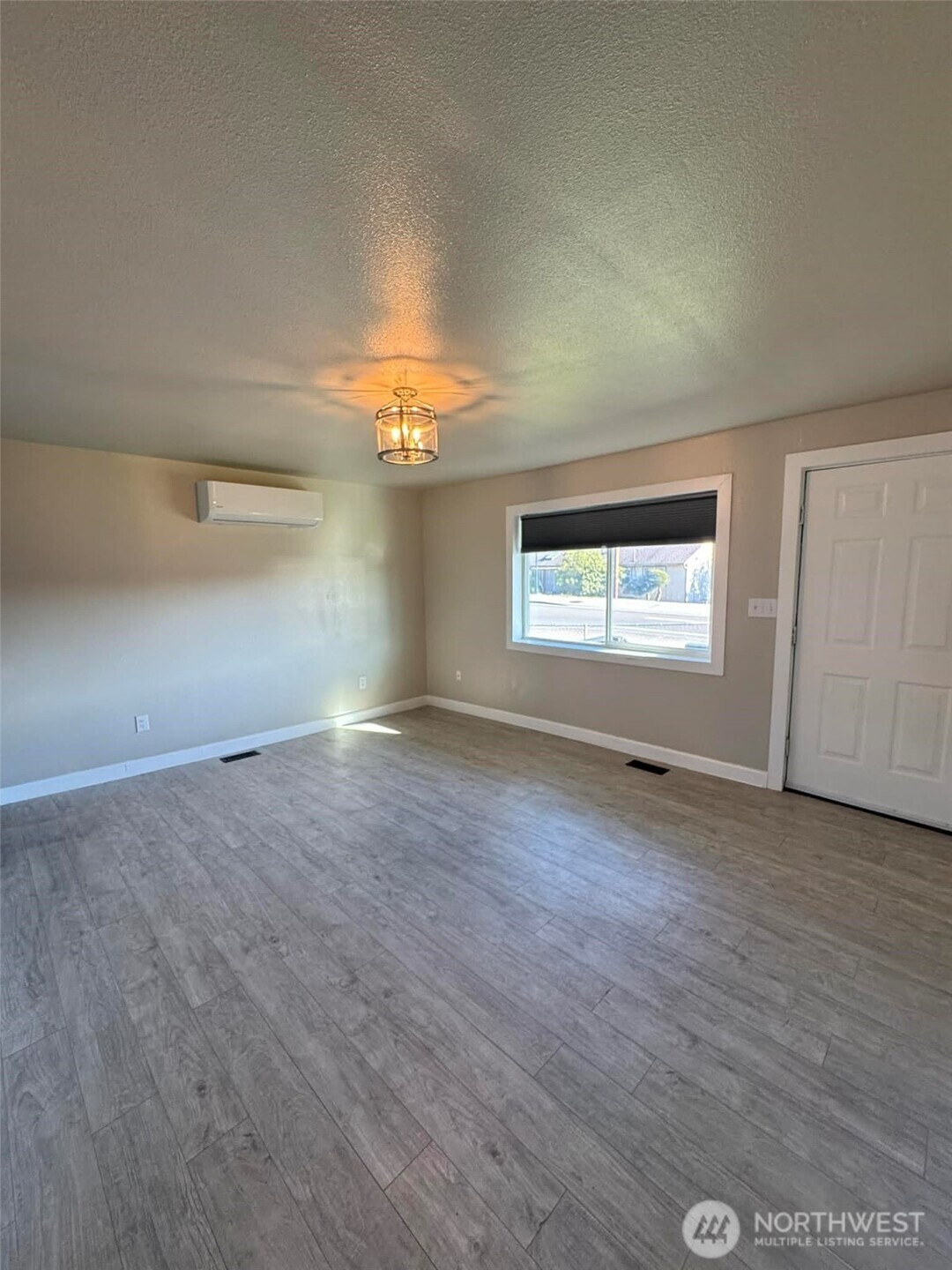 150 Lebo Boulevard Bremerton, WA 98310 - Photo 31 of 36