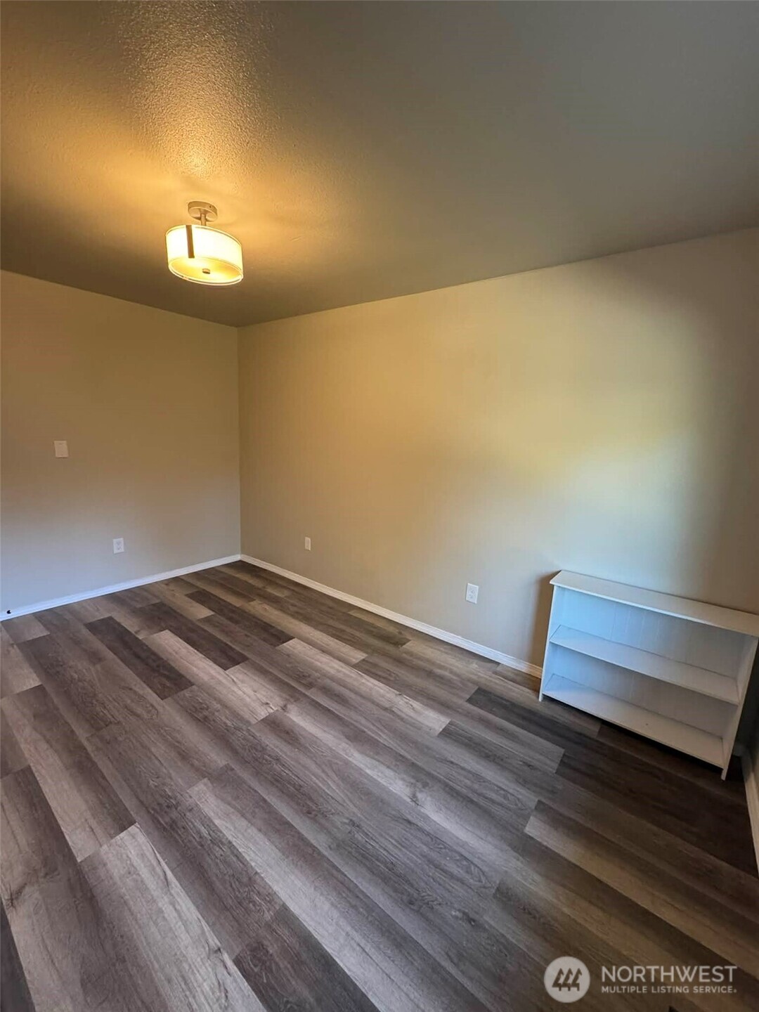 150 Lebo Boulevard Bremerton, WA 98310 - Photo 32 of 36