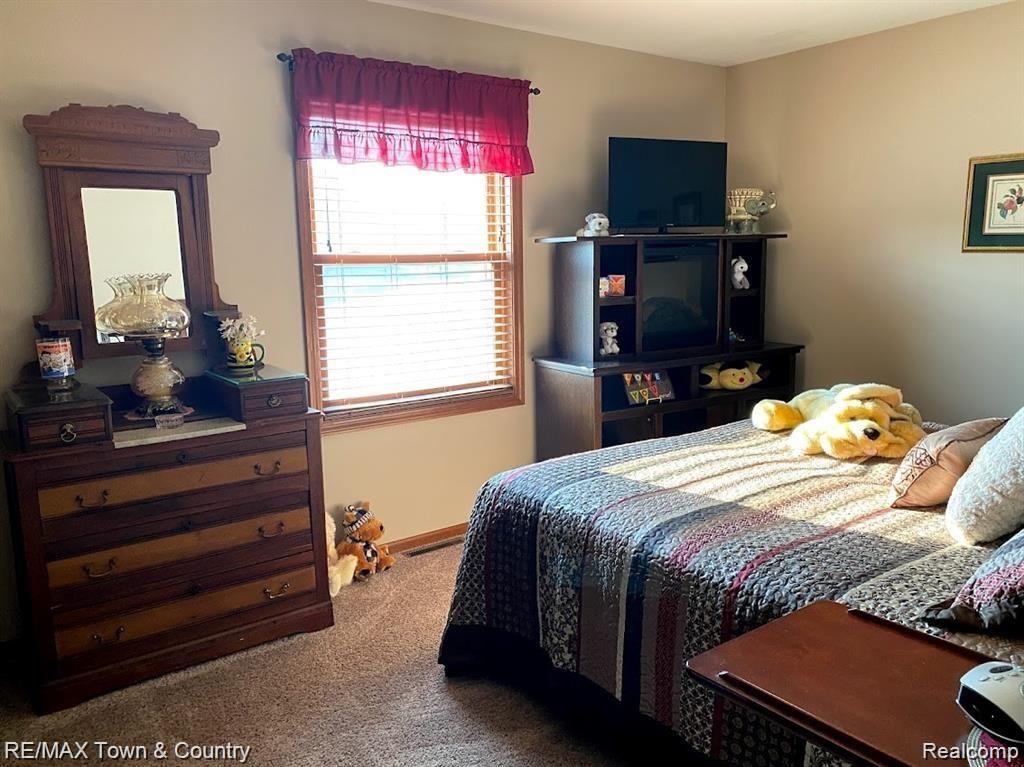 4403 Baker Road Alger, MI 48610 - Photo 30 of 50 GetMedia (27).jpg