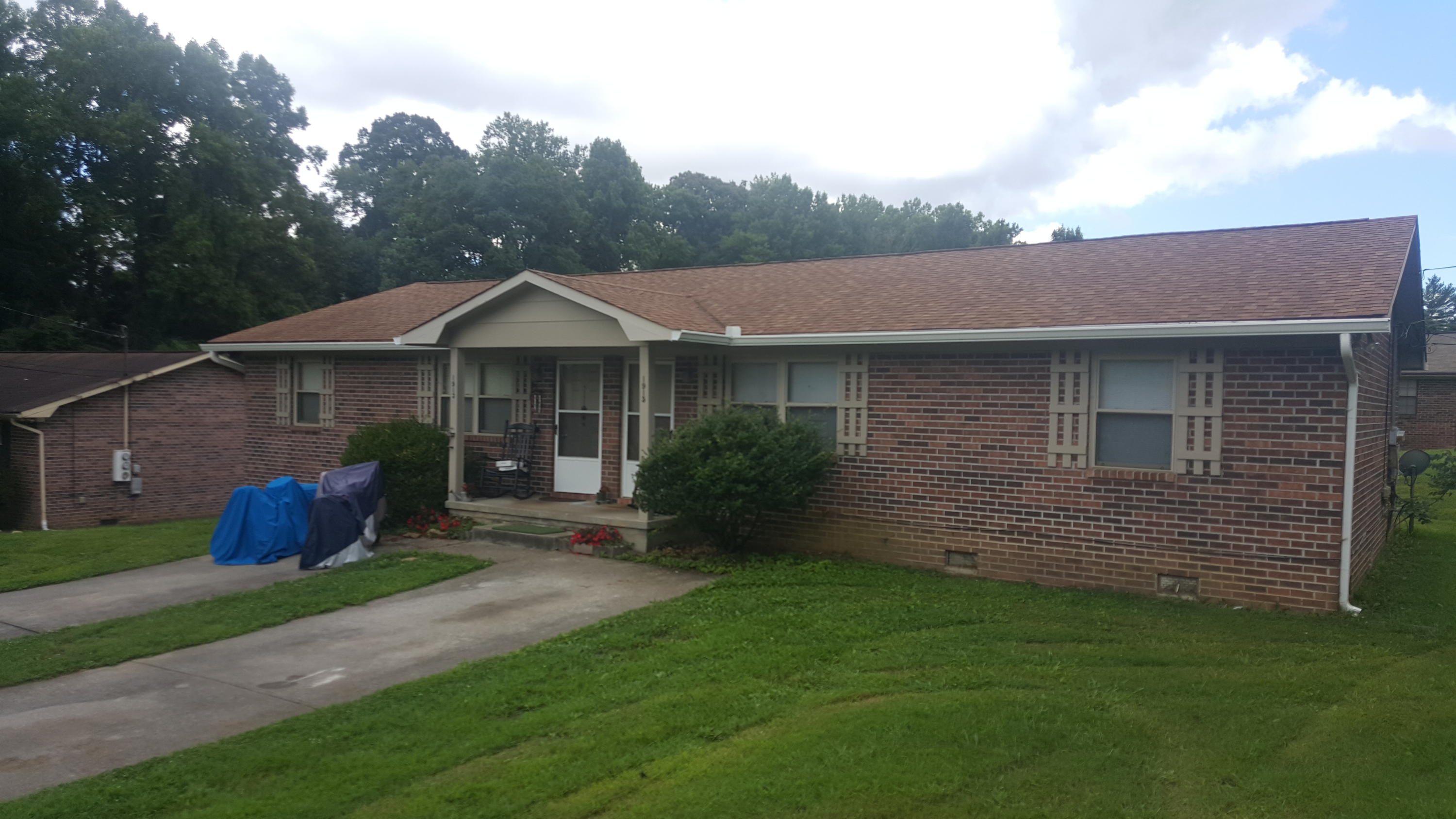 1913 Brookmill Road, Unit 1 Knoxville, TN 37932 - Photo 3 of 10 20180803_121518