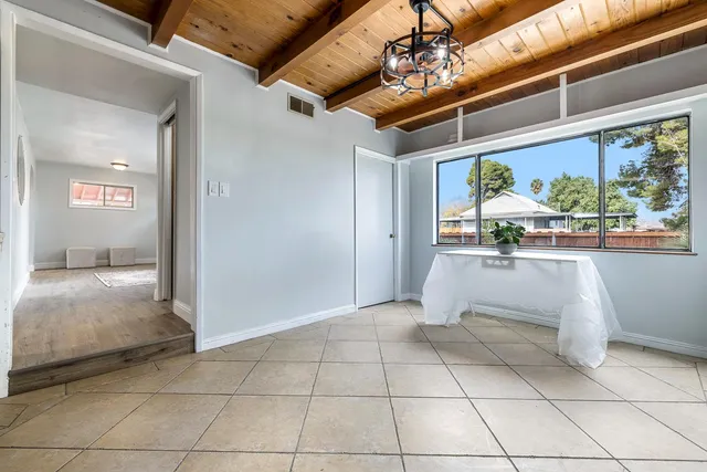 $259,900 | 224 East Cherry Lane, Coalinga, CA 93210