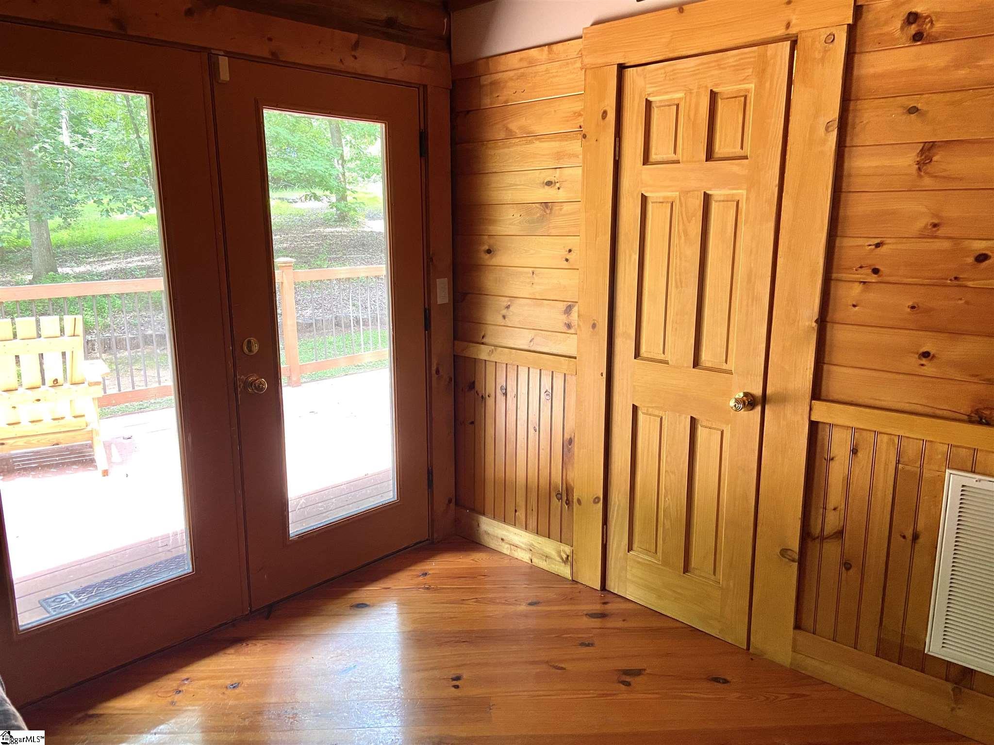 215 Bowen Road Easley, SC 29640 - Photo 12 of 23