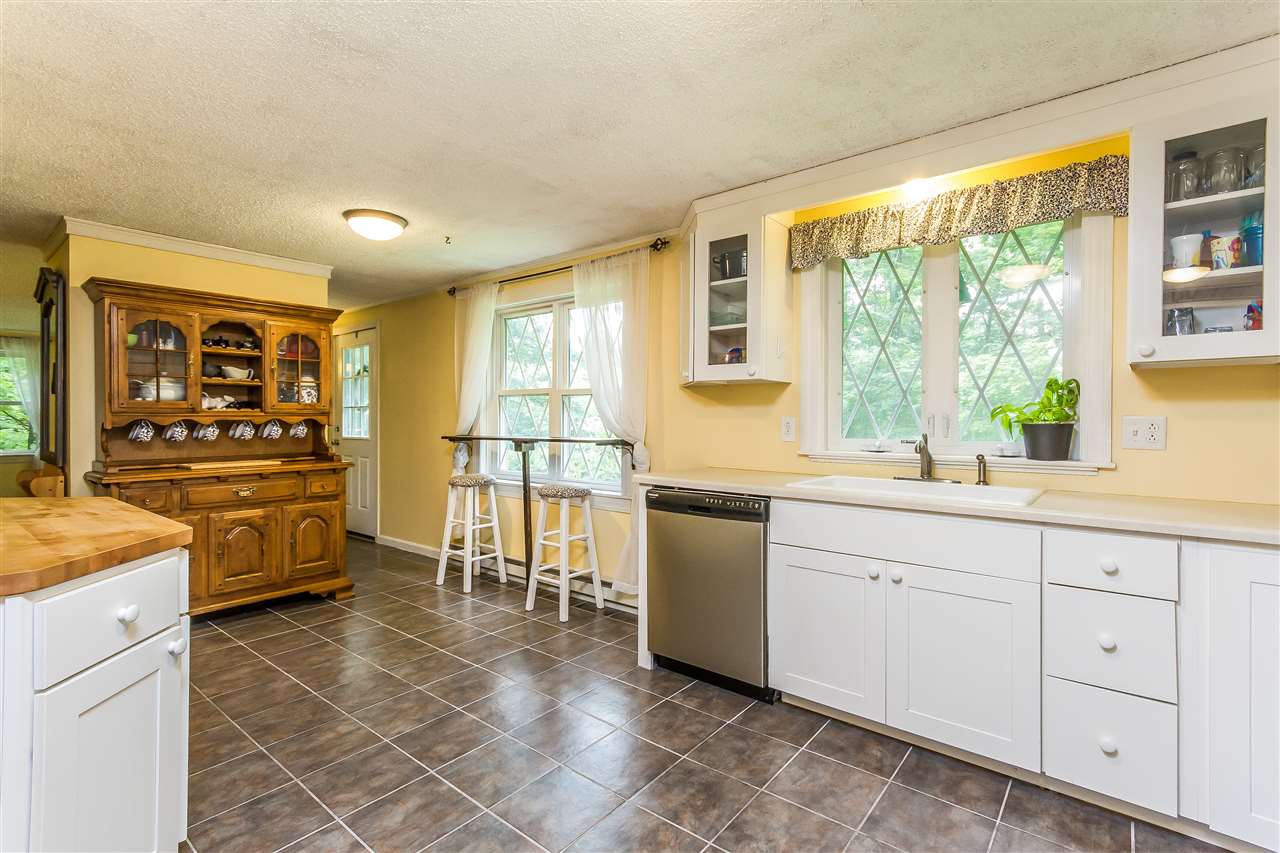2 Birch Hill Road Brookline, NH 03033 - Photo 9 of 29