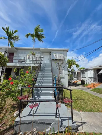 $1,800 | 57 Esplanade Drive, Unit 71D, Miami Springs, FL 33166