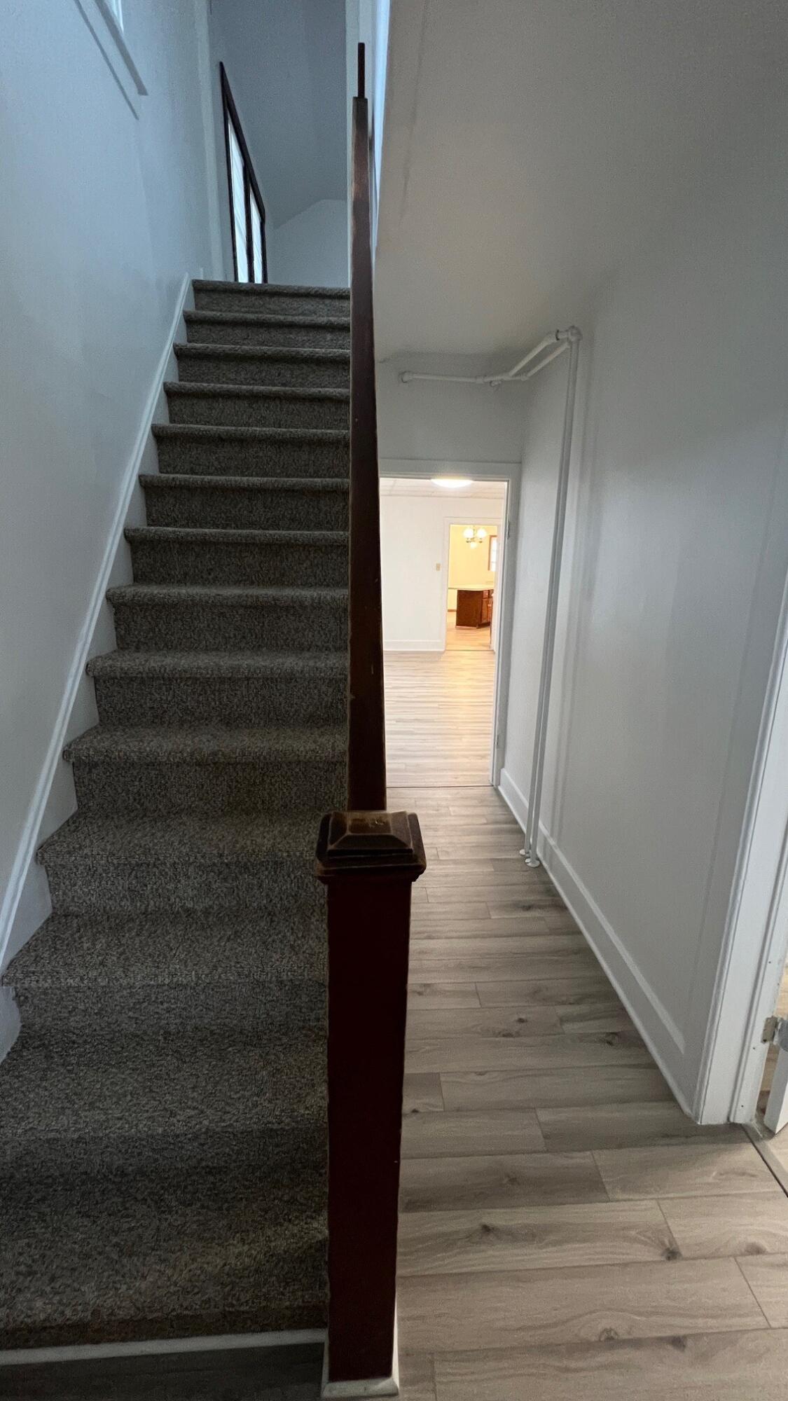 1401 Columbus Street Manitowoc, WI 54220 - Photo 8 of 13 Stairs