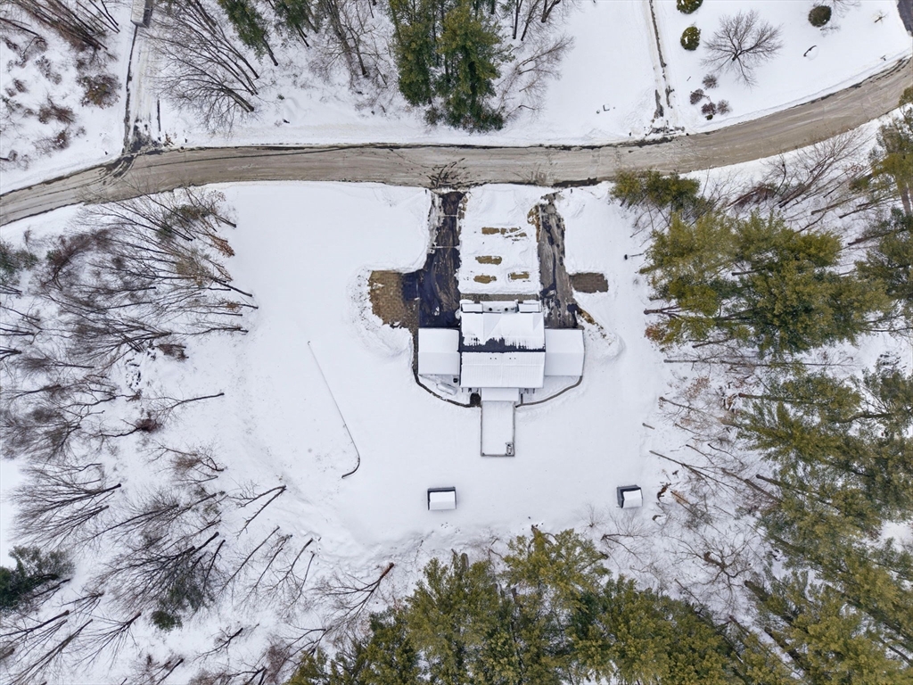 4 Wilshire Lane Pelham, NH 03076 - Photo 41 of 42