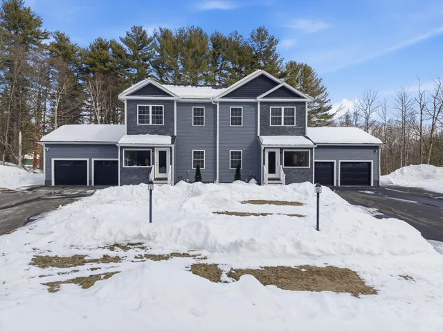 $699,900 | 4 Wilshire Lane, Pelham, NH 03076
