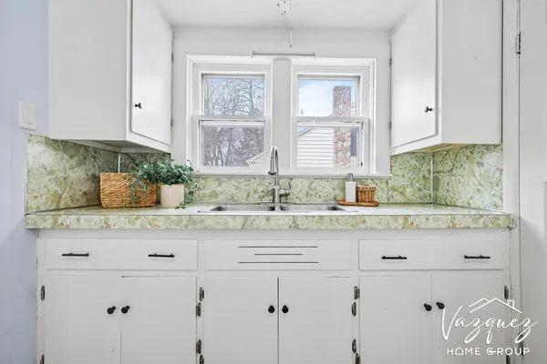 $265,000 | 603 West Maple Street, Wayland, MI 49348