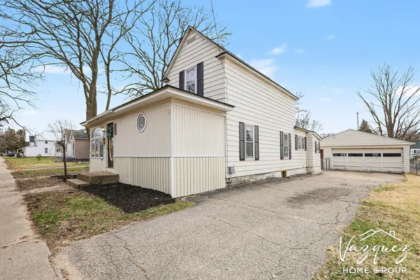 $265,000 | 603 West Maple Street, Wayland, MI 49348