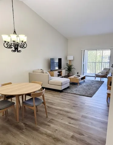 $1,700 | 4991 Puritan Circle, Unit 522, Tampa, FL 33617