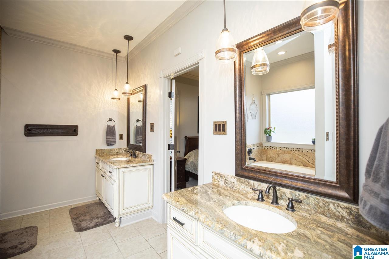 660 Barkley Circle Alabaster, AL 35007 - Photo 20 of 35