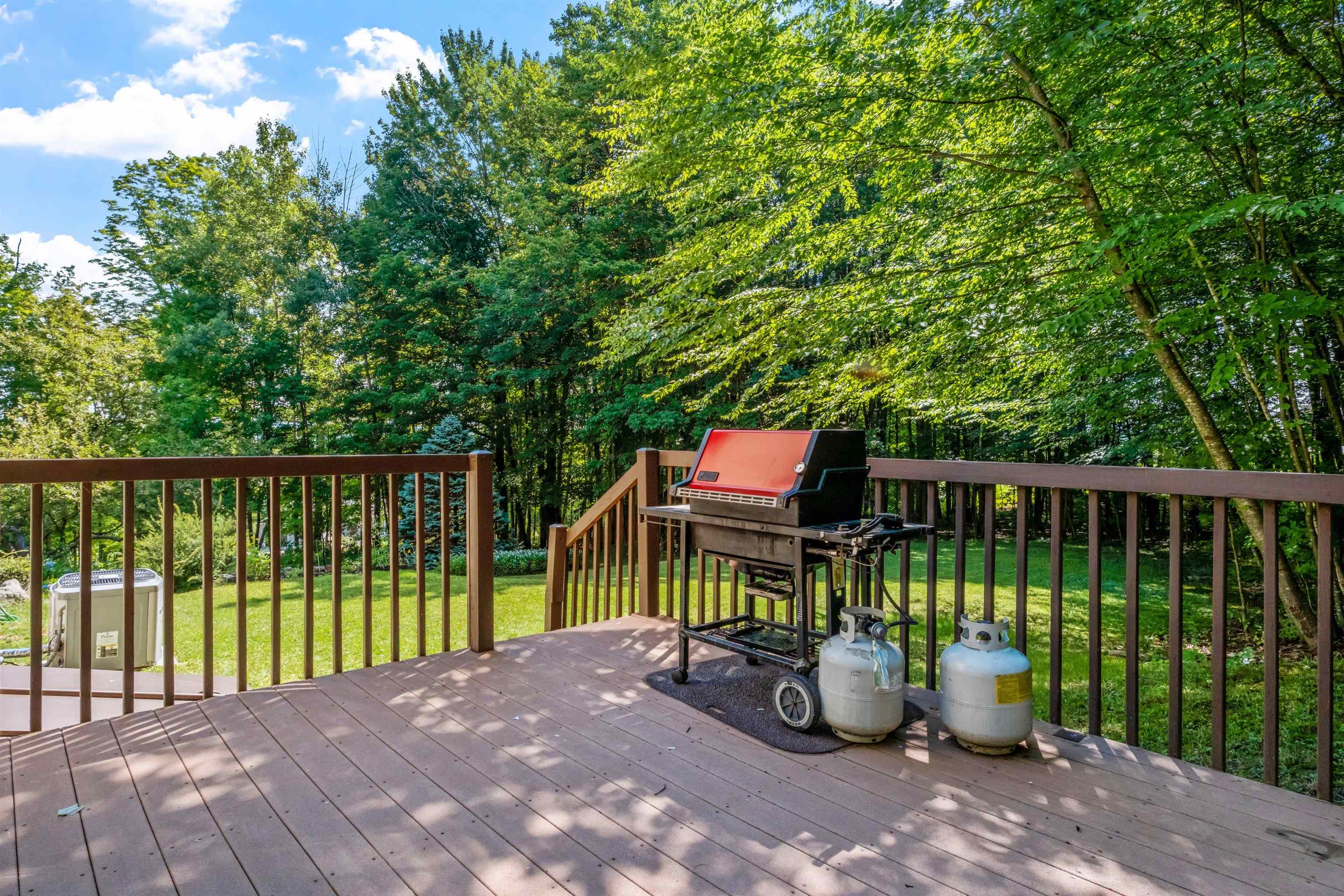 74 Woodhill Hooksett Road Bow, NH 03304 - Photo 4 of 37