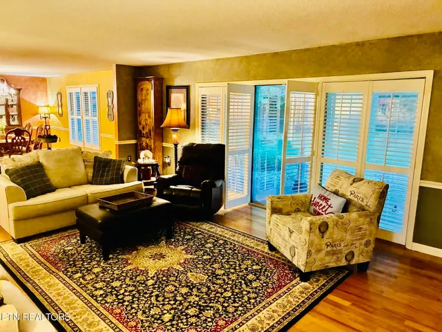 $489,000 | 242 Adams Lane, Jellico, TN 37762