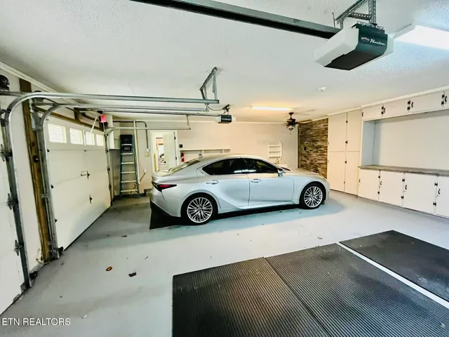 $489,000 | 242 Adams Lane, Jellico, TN 37762