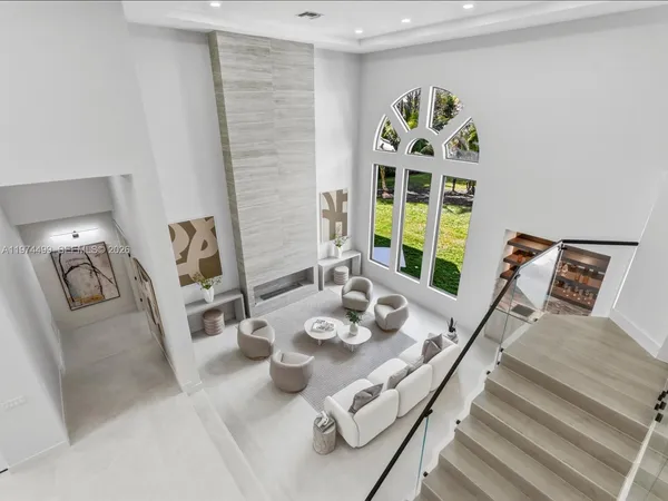 $2,950,000 | 3303 West Stonebrook Circle, Davie, FL 33330