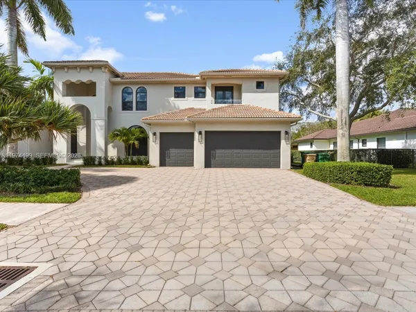 $2,950,000 | 3303 West Stonebrook Circle, Davie, FL 33330