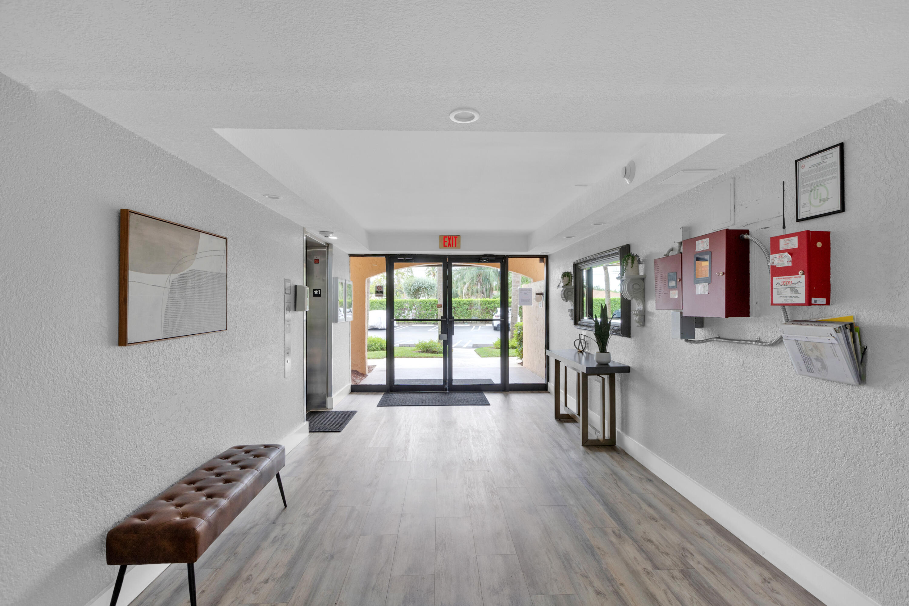 955 Dotterel Road, Unit 2104 Delray Beach, FL 33444 - Photo 41 of 48 Remodeled lobby