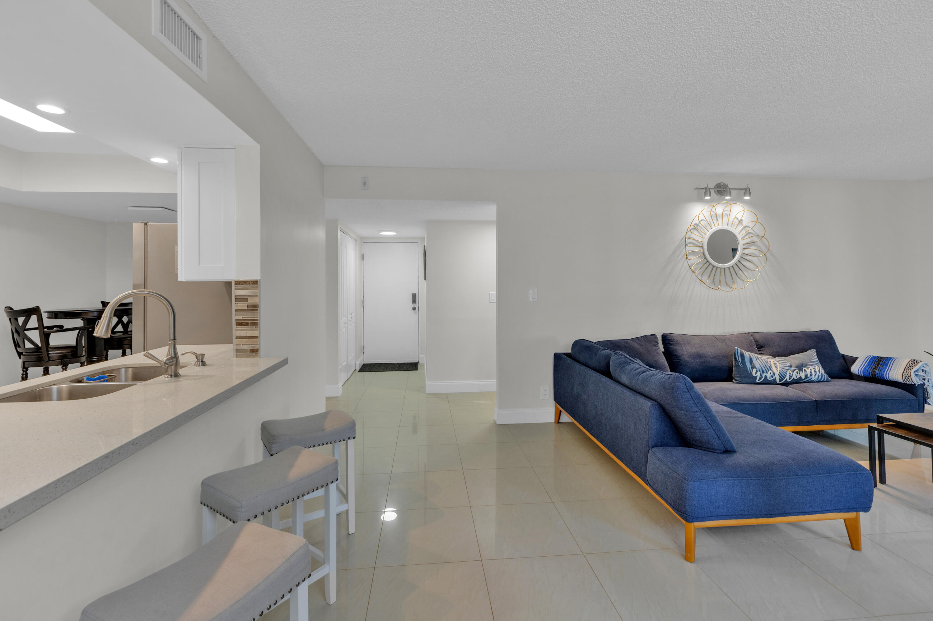 955 Dotterel Road, Unit 2104 Delray Beach, FL 33444 - Photo 5 of 48 IMG_2123