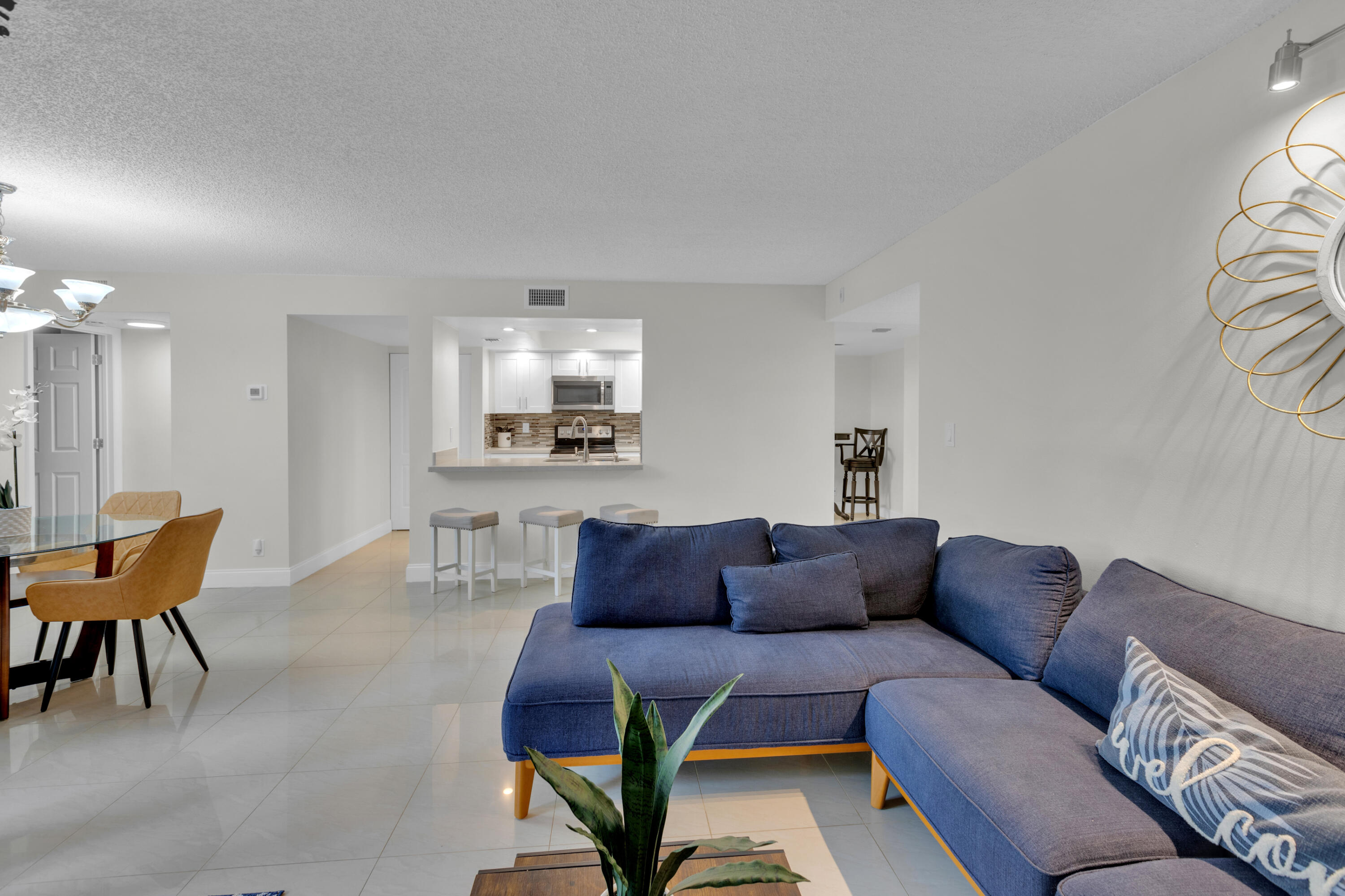 955 Dotterel Road, Unit 2104 Delray Beach, FL 33444 - Photo 6 of 48 IMG_2158