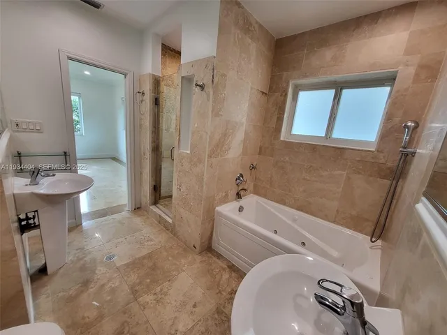 $8,000 | 825 Cremona Avenue, Coral Gables, FL 33146