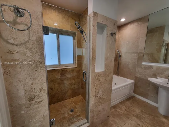 $8,000 | 825 Cremona Avenue, Coral Gables, FL 33146