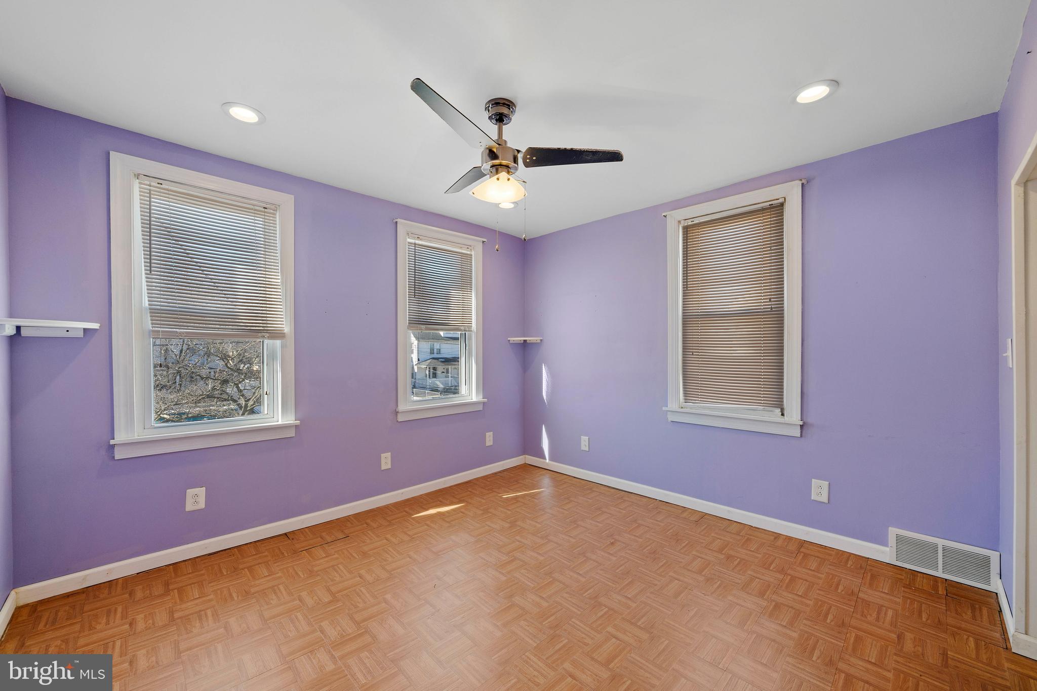 135 Lippincott Avenue Riverside, NJ 08075 - Photo 14 of 18