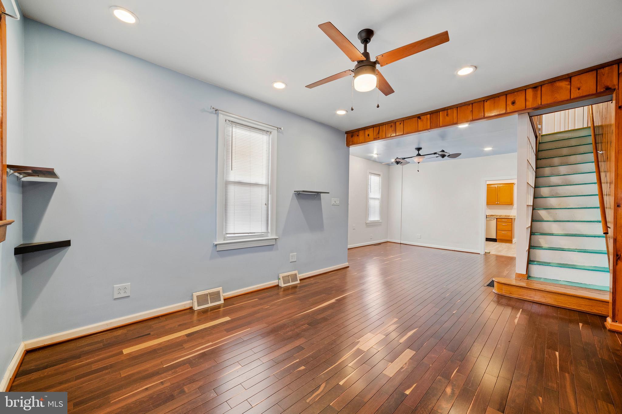 135 Lippincott Avenue Riverside, NJ 08075 - Photo 4 of 18