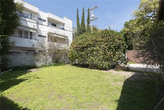 $6,000 | 4213 Wilkinson Avenue, Studio City, CA 91604