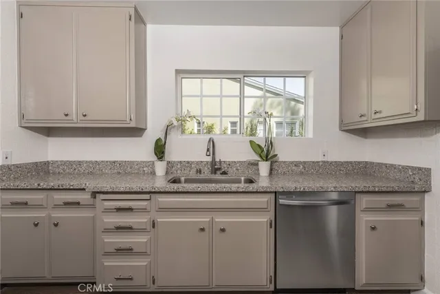 $6,000 | 4213 Wilkinson Avenue, Studio City, CA 91604