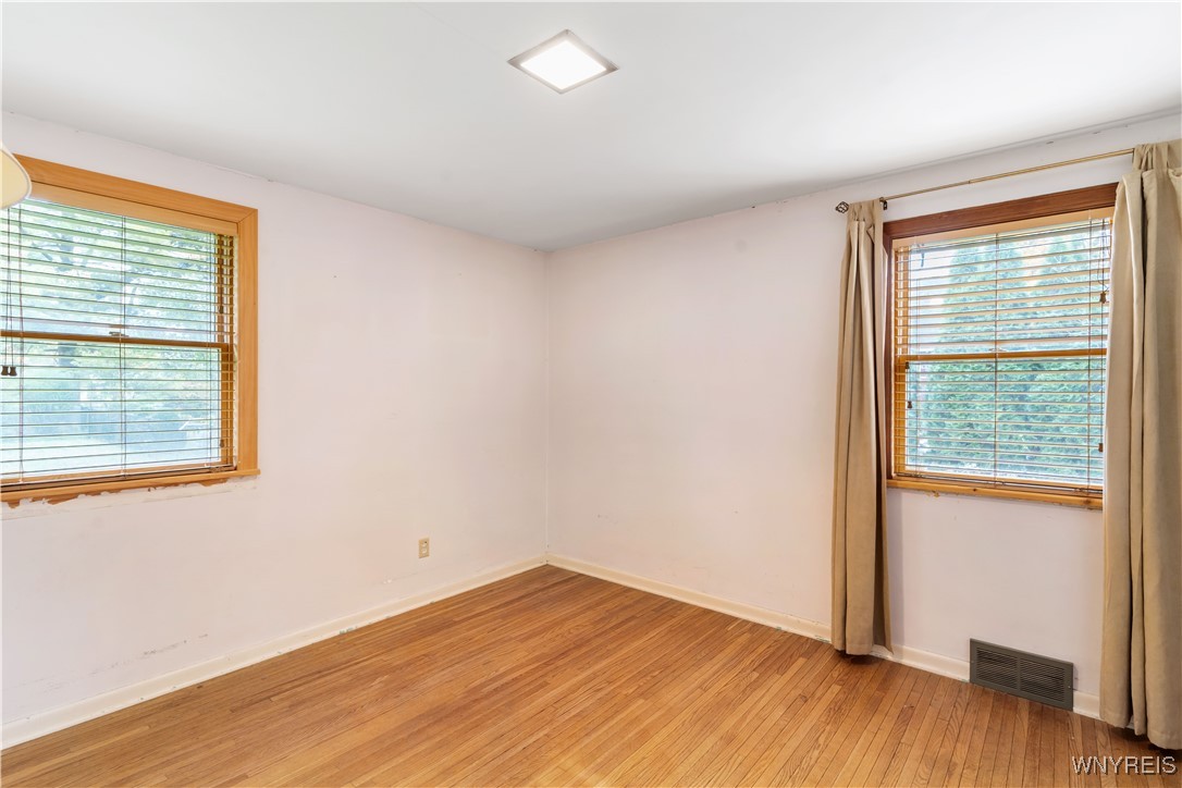 172 Maple Street East Aurora, NY 14052 - Photo 13 of 30