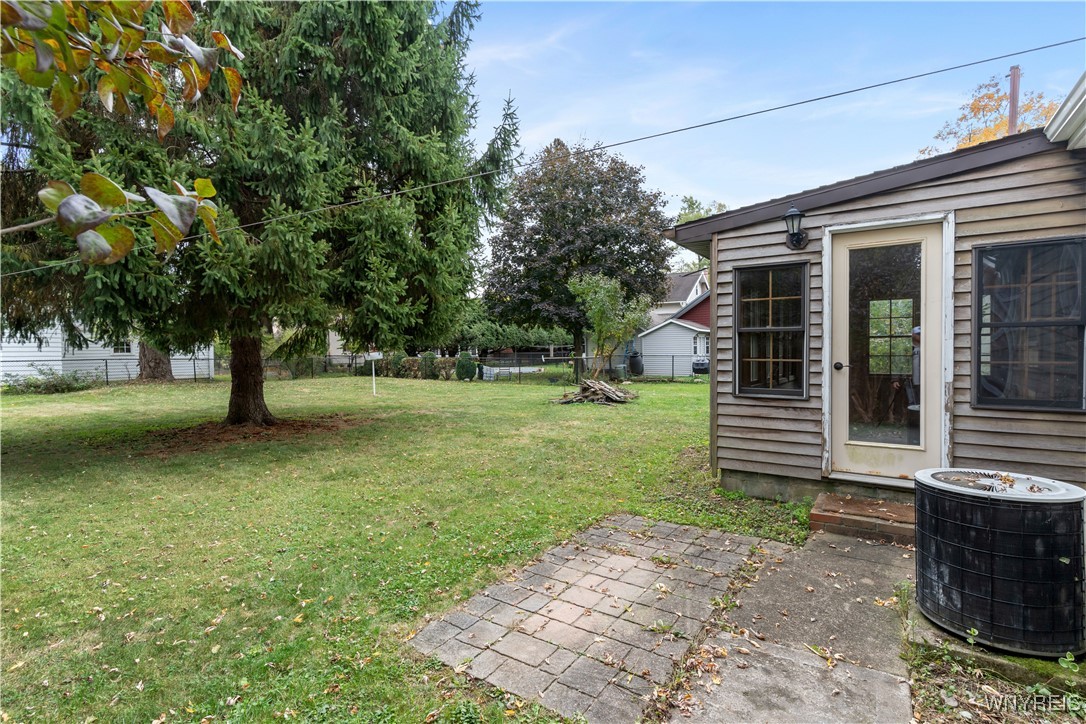 172 Maple Street East Aurora, NY 14052 - Photo 24 of 30