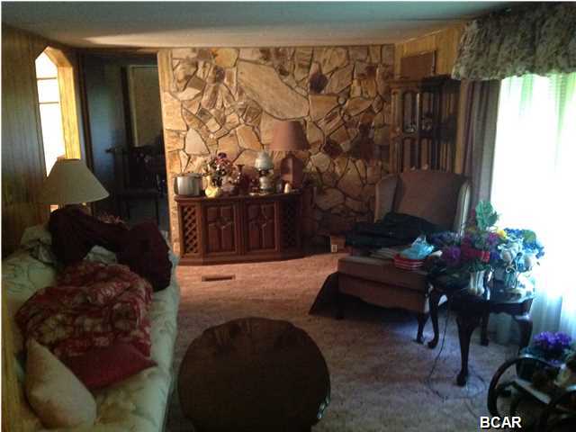 11121 Smith Road Fountain, FL 32438 - Photo 9 of 19 Gallery Image 9